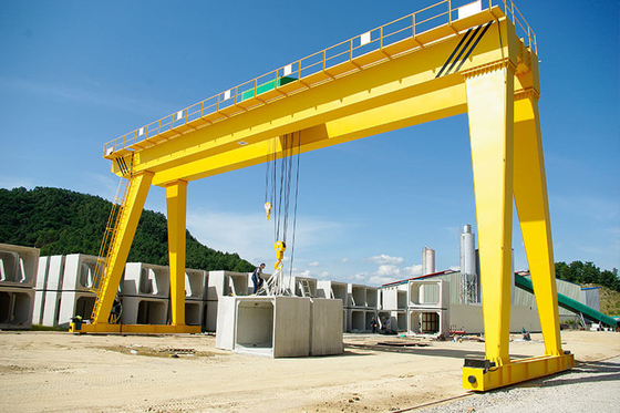 トップ 建設クレーン 設備 黄色/赤 10~75t リフティング 負荷 6~18m リフティング 高さ