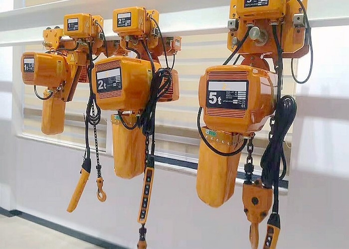 モーターを備えられたトロリー タイプ電気チェーン起重機リモート・コントロールの1.5トン